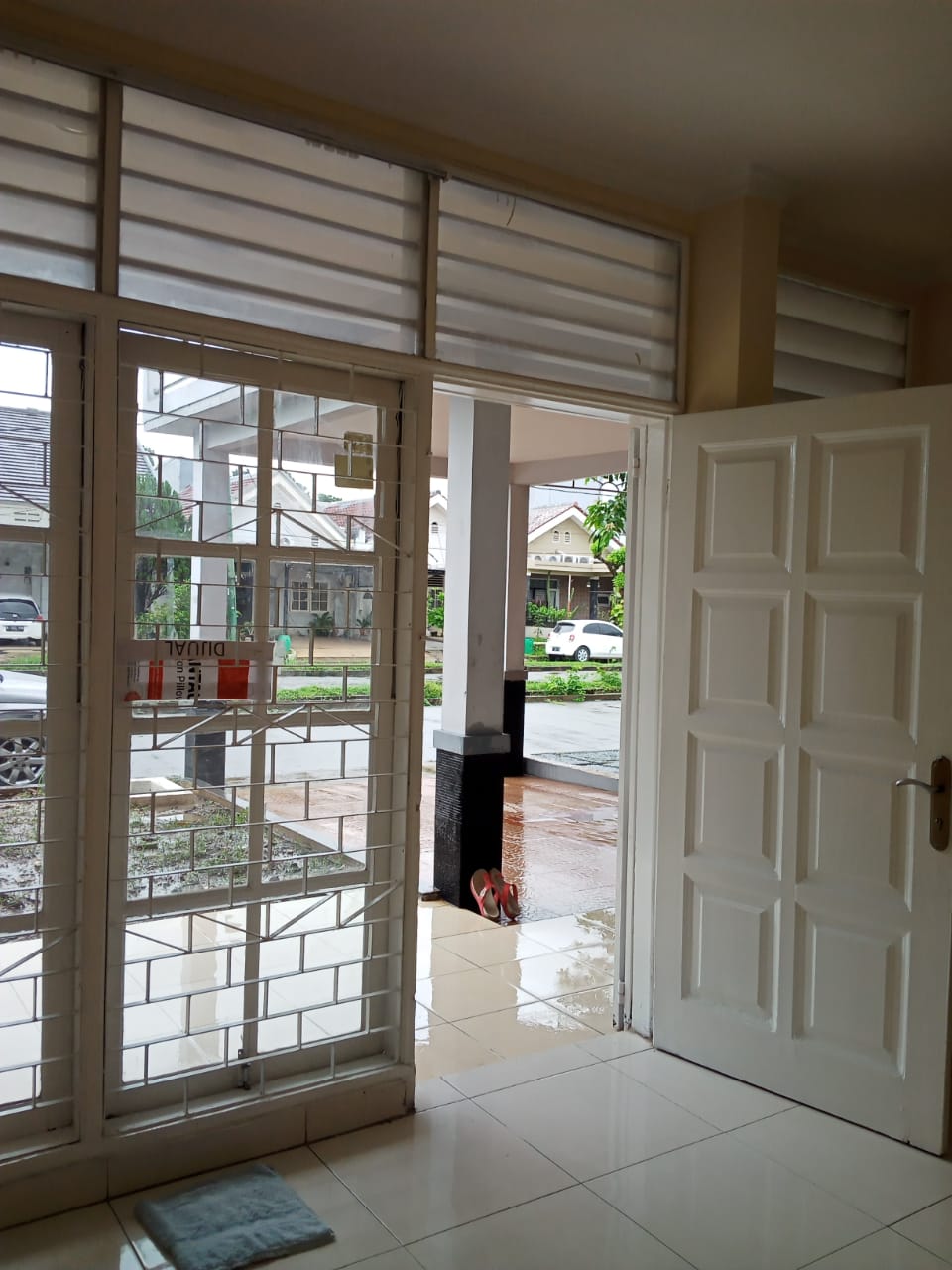 Rumah Dijual Siap Huni di Cluster Meadow Green Lippo Cikarang